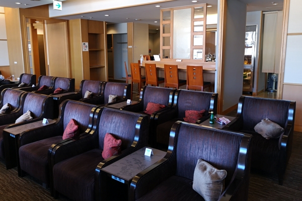 成田から名古屋へ